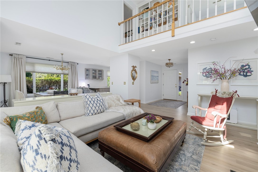 11 Vanderbilt Drive
