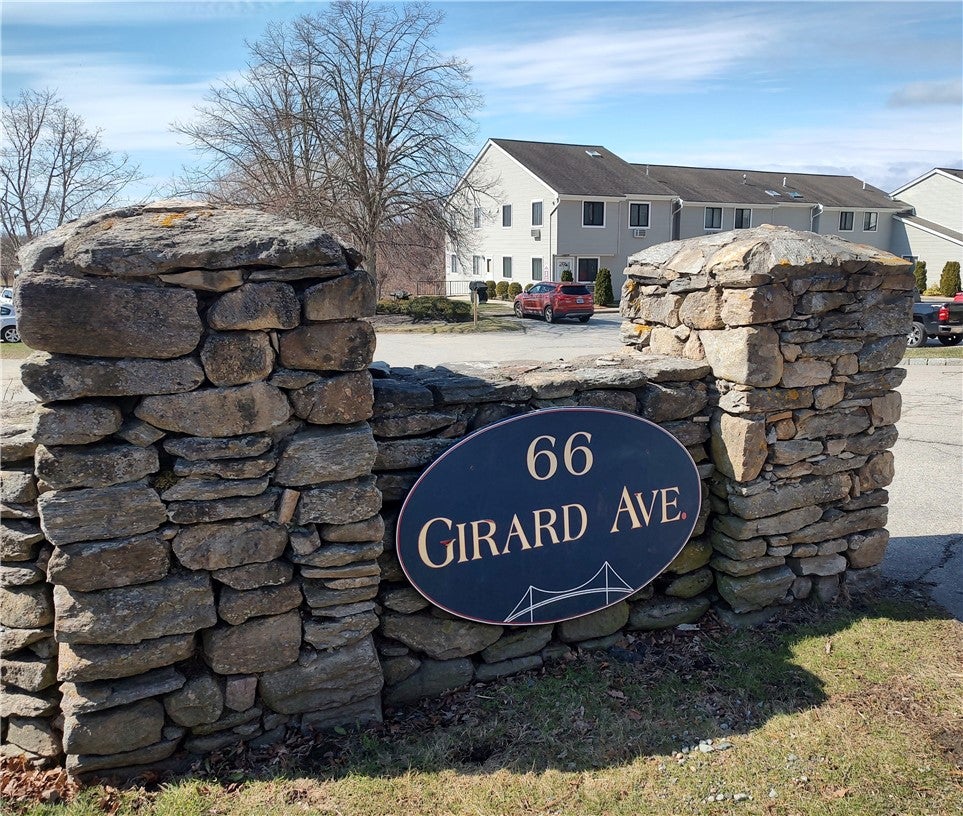 66 Girard Avenue 417