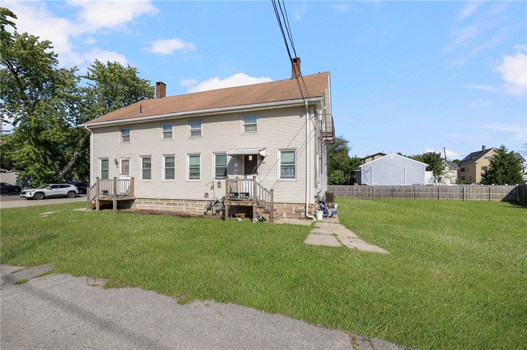 54 Balckburn Avenue
