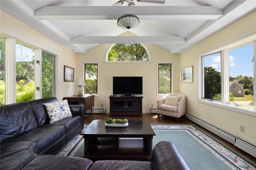 39 Highland Avenue