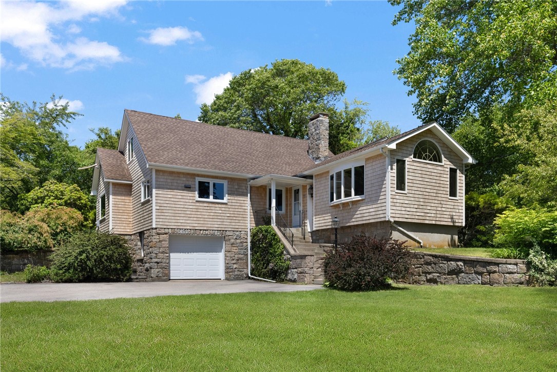 39 Highland Avenue