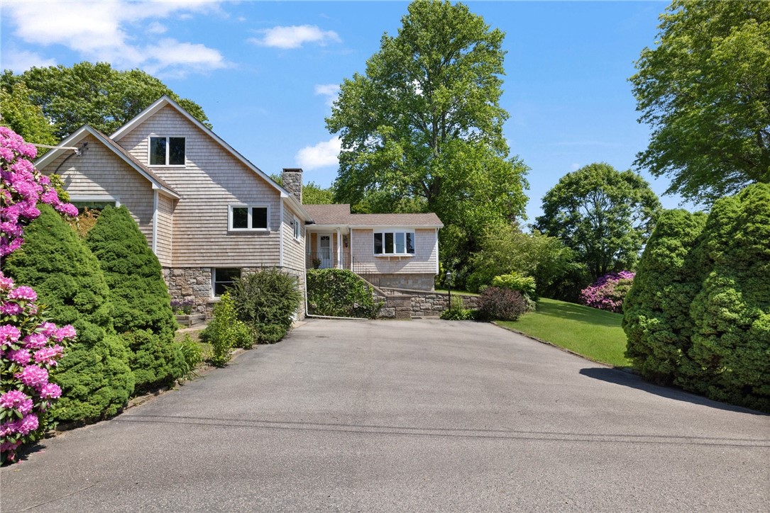 39 Highland Avenue