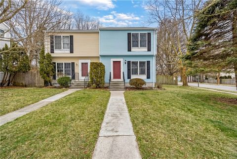 2 Riverwoods Court East Providence RI 02916