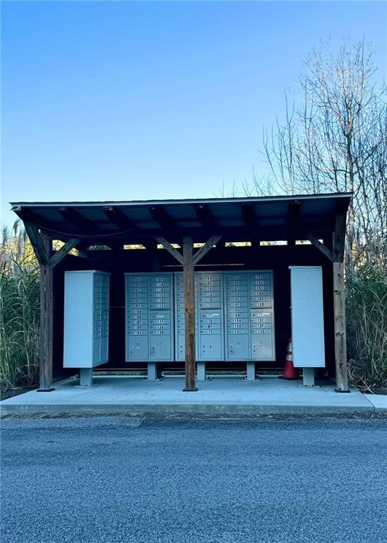 Richmond, Rhode Island 02898, United States, 2 Bedrooms Bedrooms, ,2 BathroomsBathrooms,Residential,Pending,26124