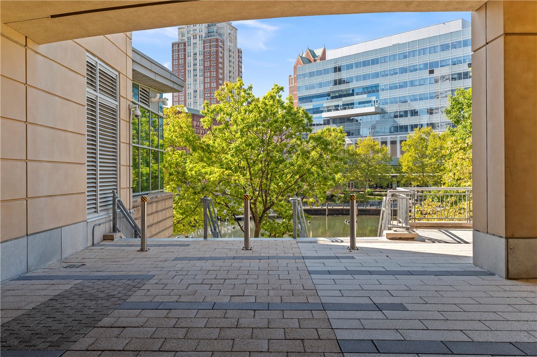 200 Exchange Street 814