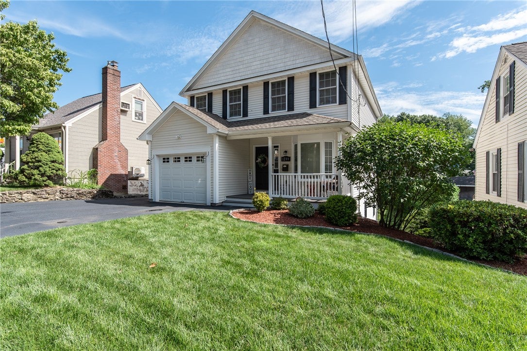 1289 Diamond Hill Road