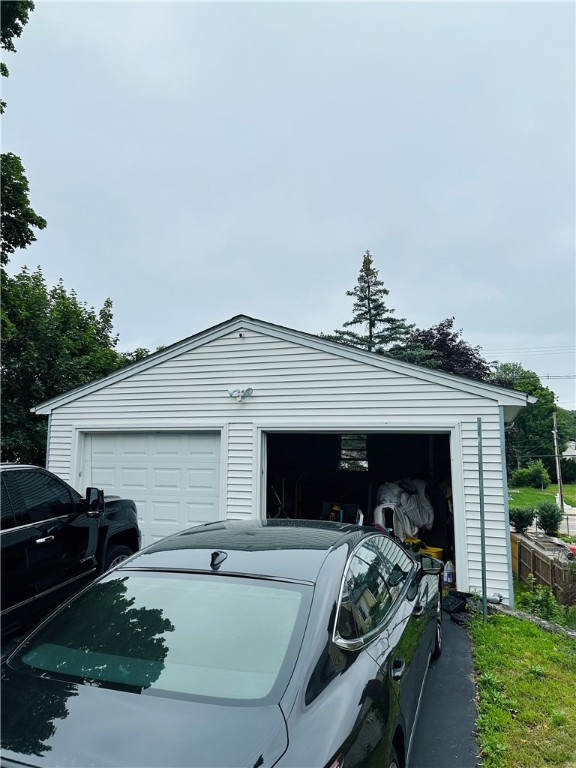 98 Putnam Pike