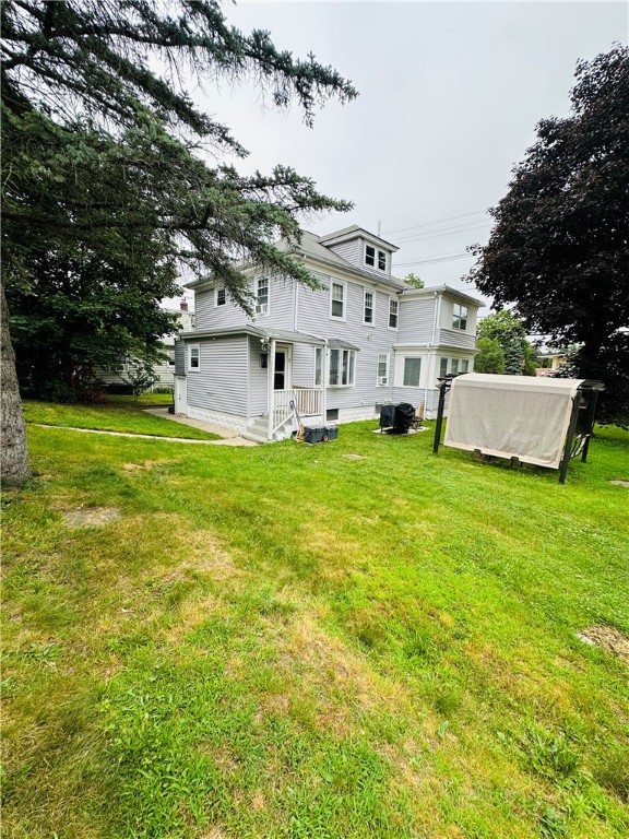 98 Putnam Pike
