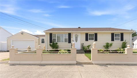 11 Gilmore Street Pawtucket RI 02861