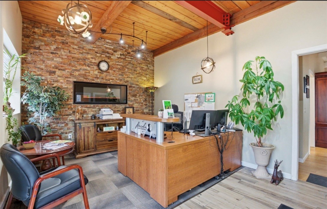 225 Putnam Pike Pike