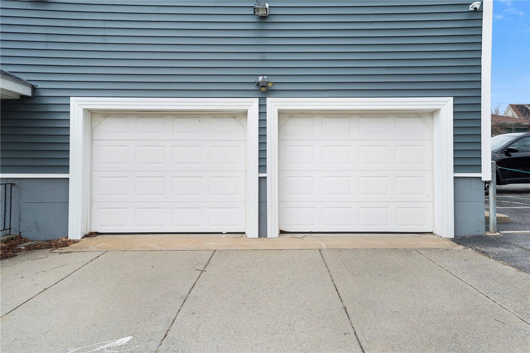 1040 Cranston Street