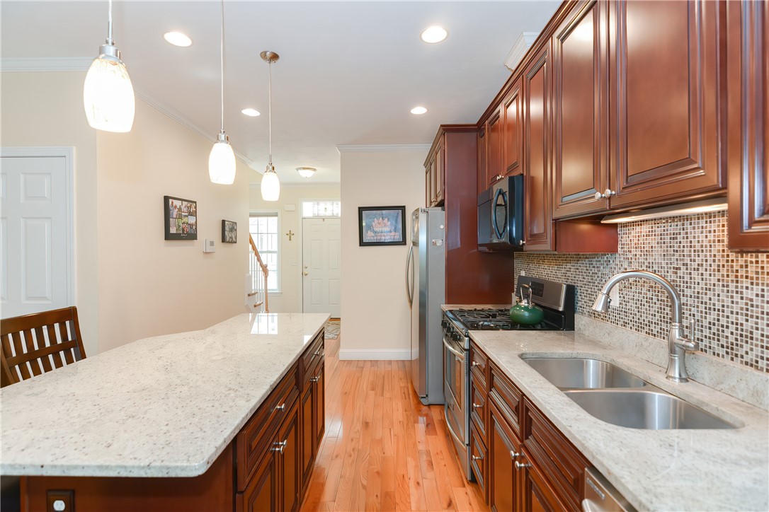 164 Bear Hill Road 24