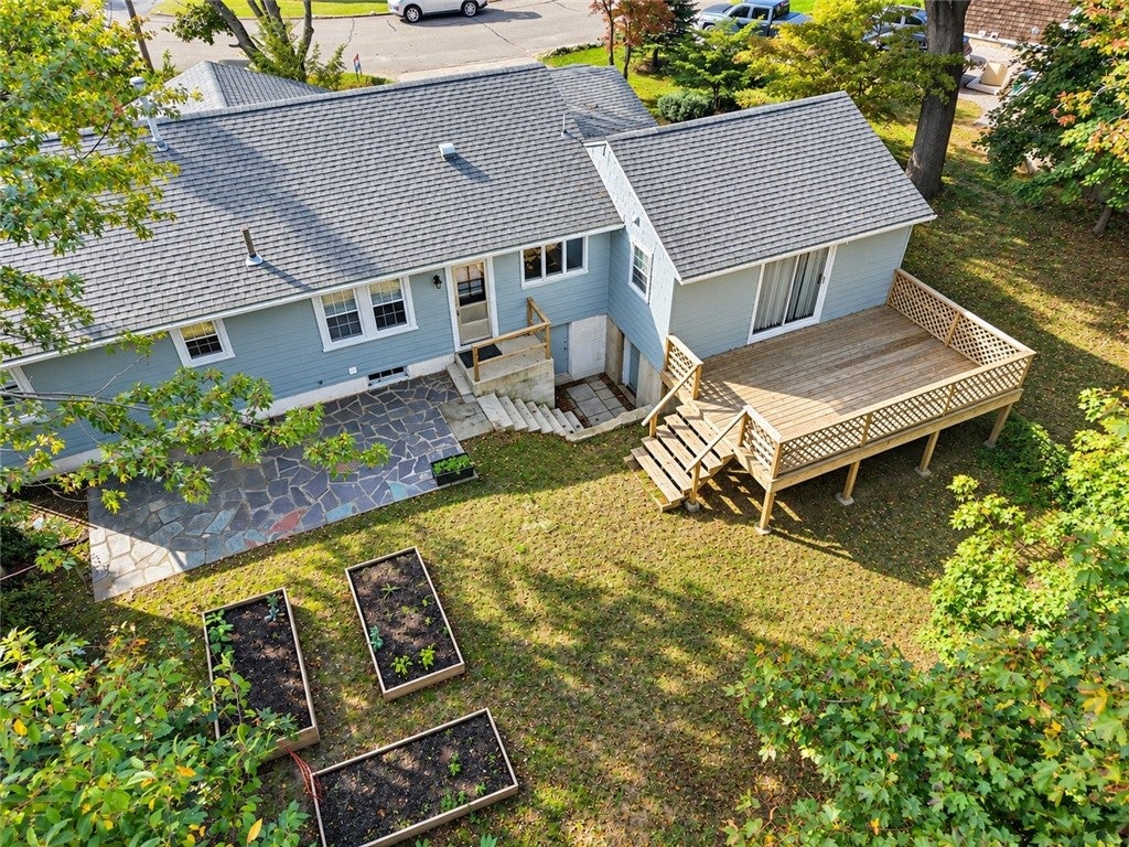 15 Sarah Teft Drive