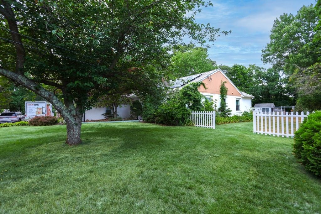 29 Dean Avenue
