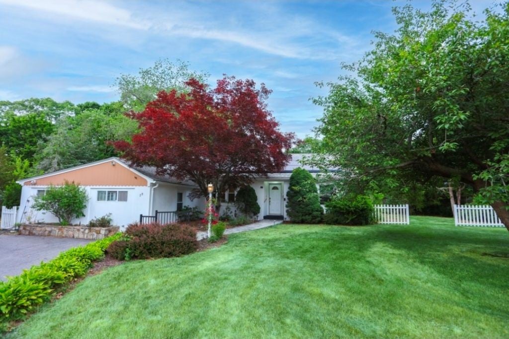29 Dean Avenue