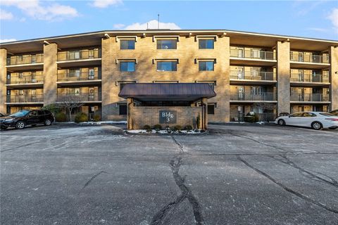 650 East Greenwich Avenue 3/102 West Warwick RI 02893