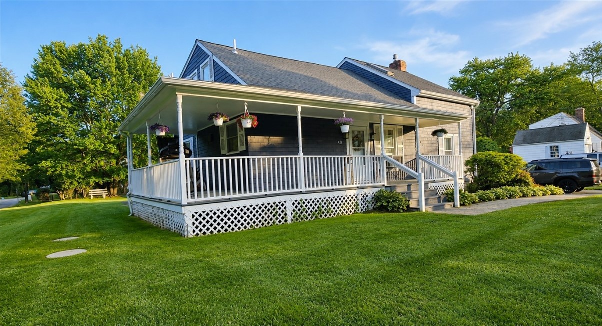 424 Buxton Street