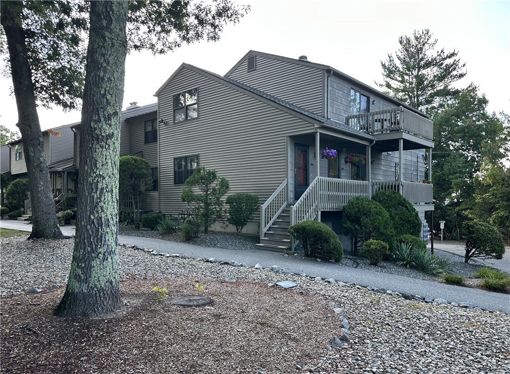 2709 Pinewood Drive