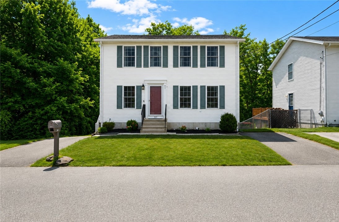 210 Morris Street -