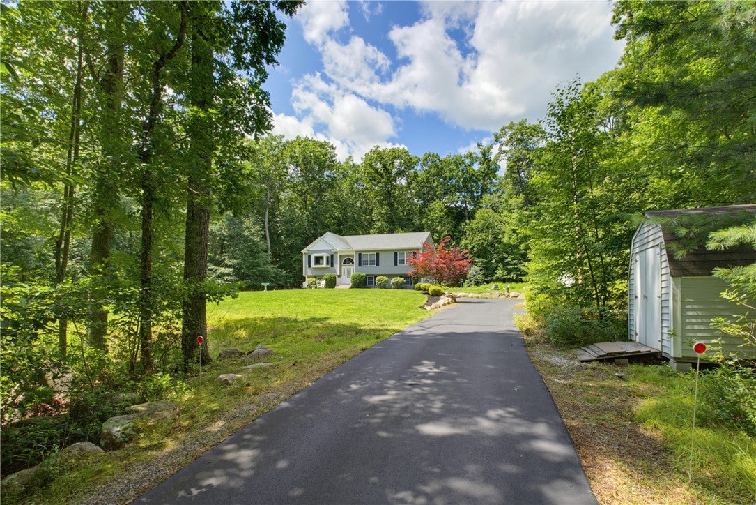 102 Bramble Bush Road