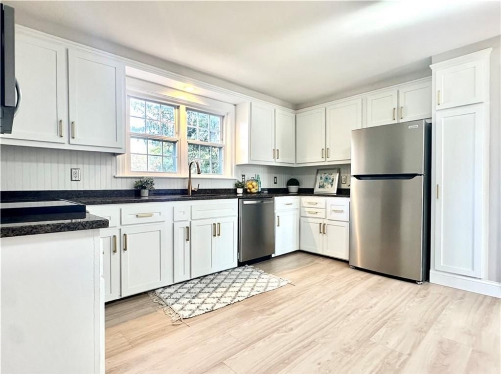 426 Metacom Avenue 1