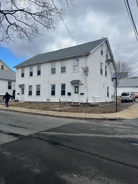 88 Mill Street Cumberland RI 02864