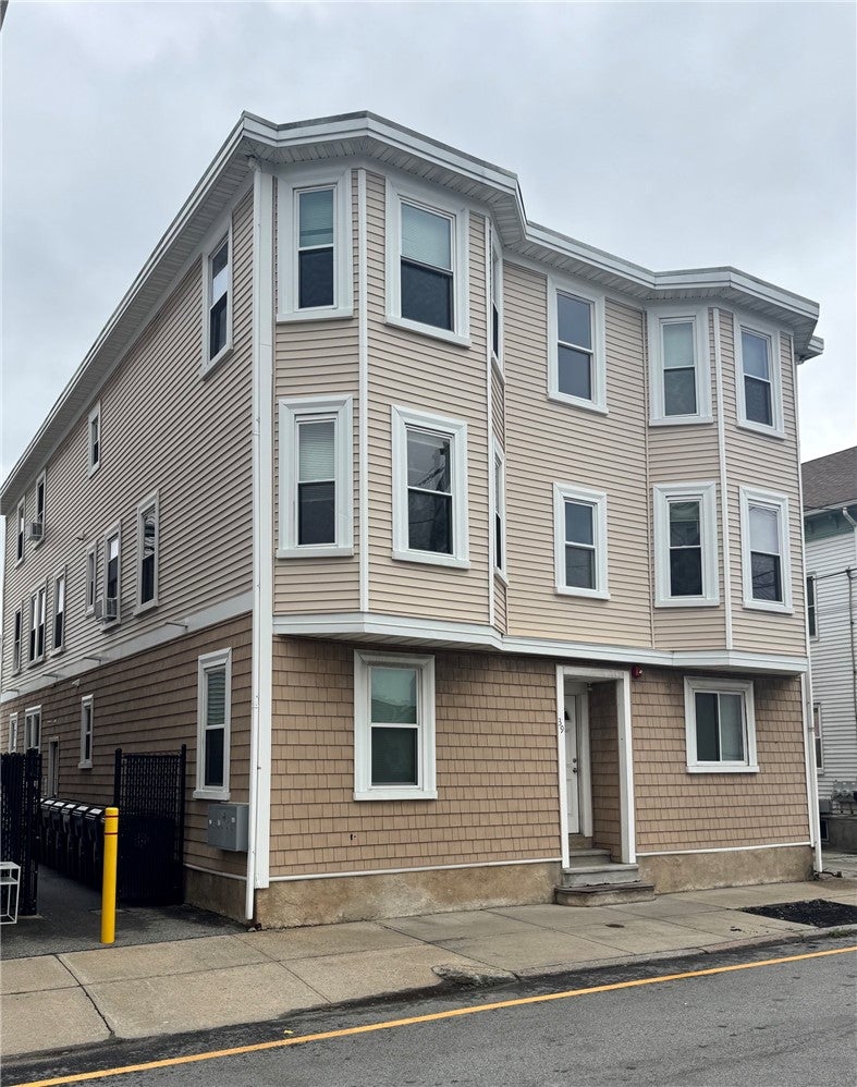 39 America Street