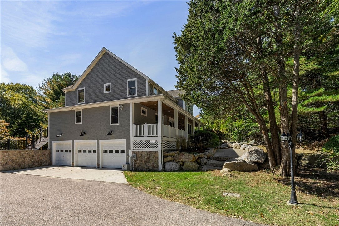 900 South Road