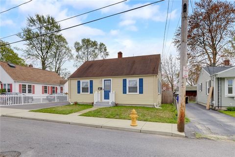 Single Family Residence in Pawtucket RI 143 Balch Street.jpg