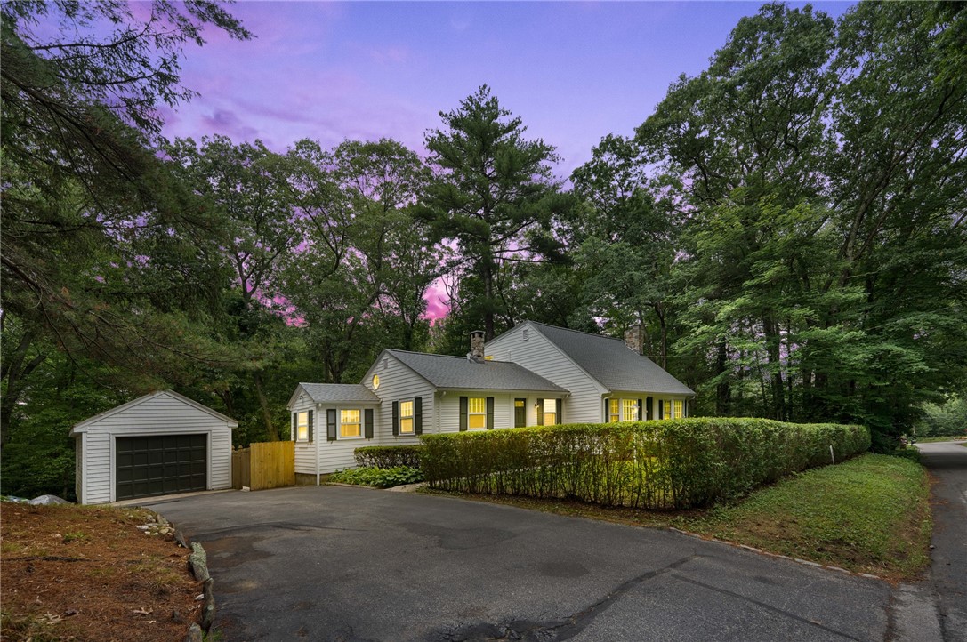 15 Williams Road