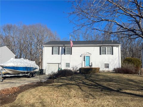 15 Remington Farm Drive Coventry RI 02816