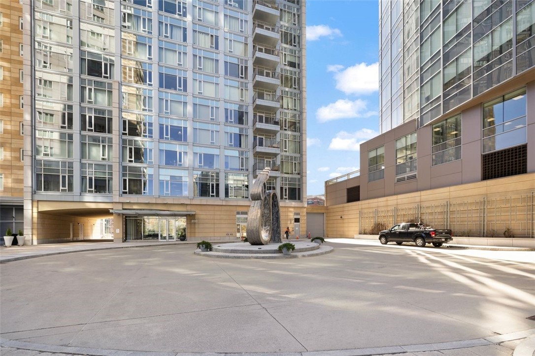 200 Exchange Street 812