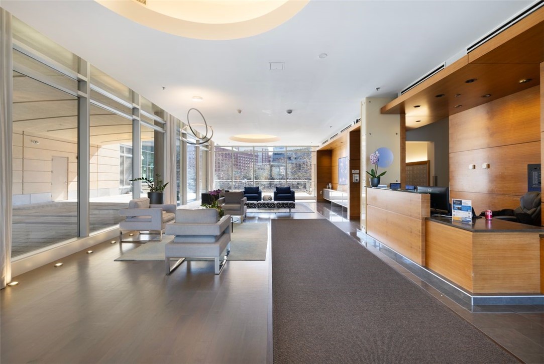 200 Exchange Street 812