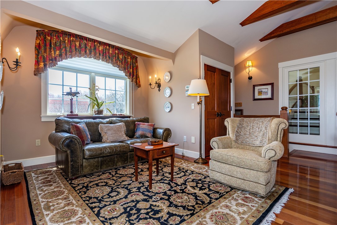 Exeter, Rhode Island 02818, United States, 1 Bedroom Bedrooms, ,2 BathroomsBathrooms,Residential,Active,114687