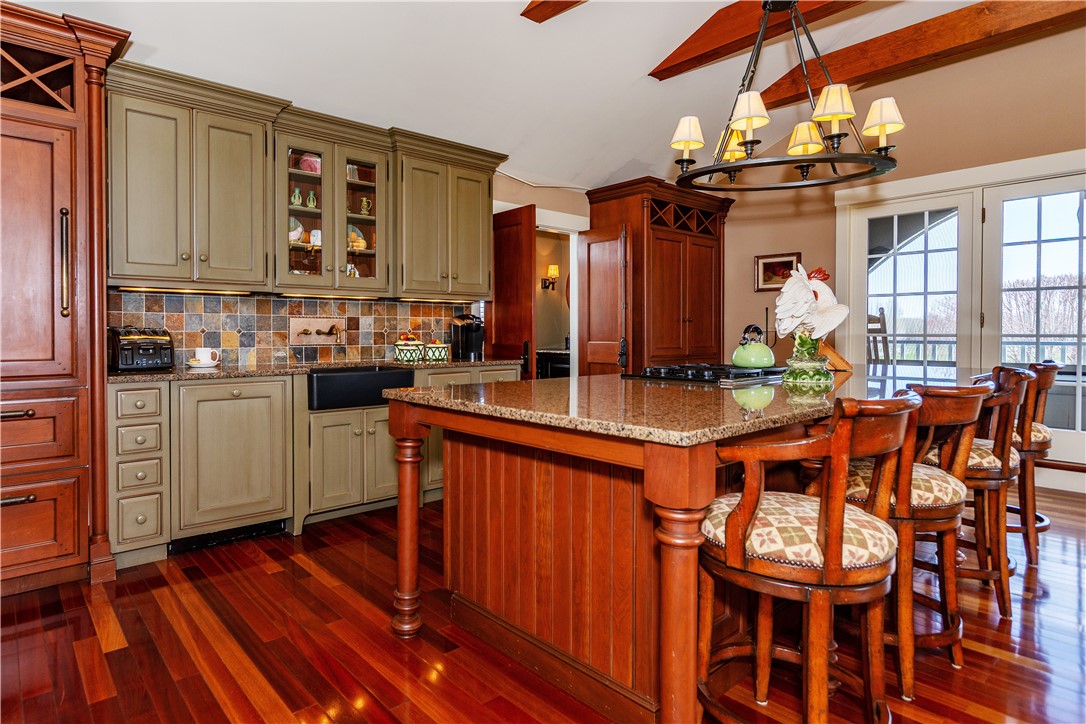 Exeter, Rhode Island 02818, United States, 1 Bedroom Bedrooms, ,2 BathroomsBathrooms,Residential,Active,114687