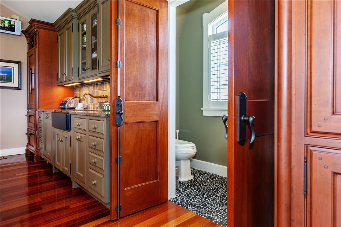 Exeter, Rhode Island 02818, United States, 1 Bedroom Bedrooms, ,2 BathroomsBathrooms,Residential,Active,114687