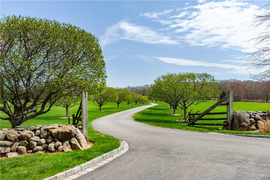 Exeter, Rhode Island 02818, United States, 1 Bedroom Bedrooms, ,2 BathroomsBathrooms,Residential,Active,114687