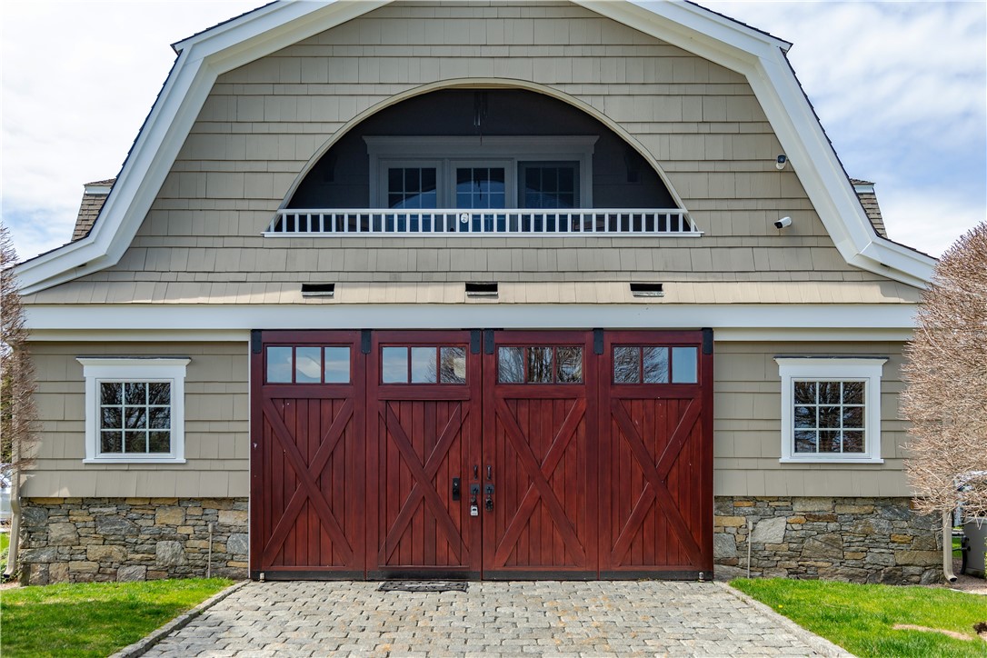 Exeter, Rhode Island 02818, United States, 1 Bedroom Bedrooms, ,2 BathroomsBathrooms,Residential,Active,114687