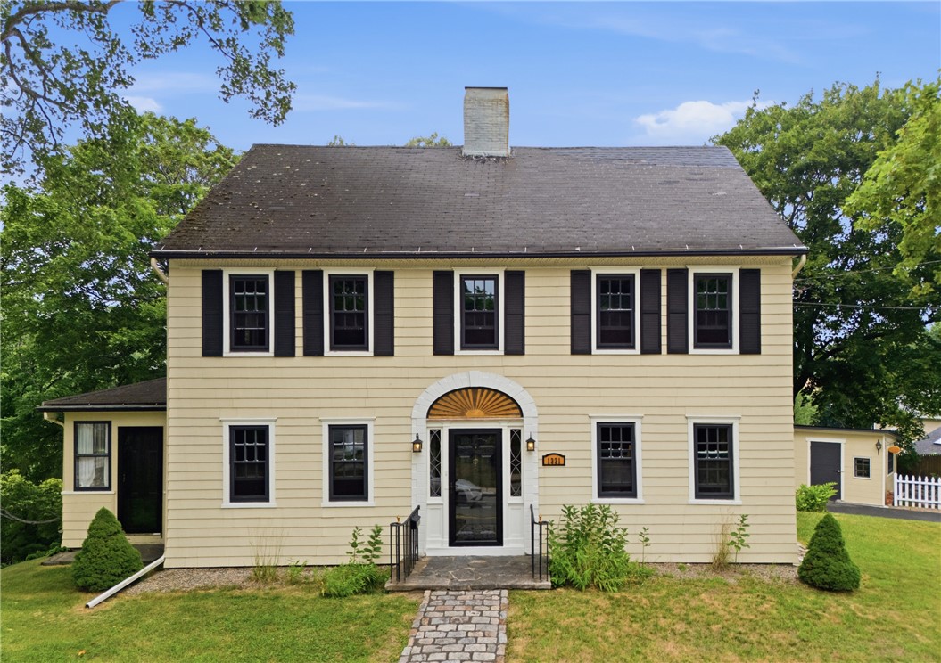 1331 New London Avenue