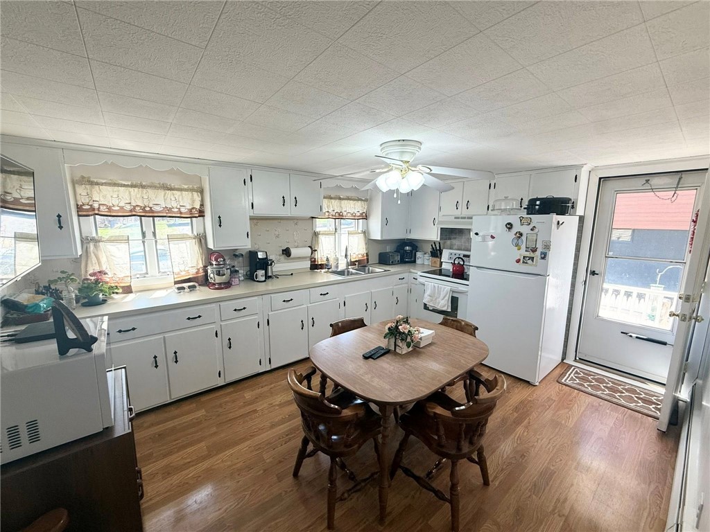 366 Aylsworth Avenue