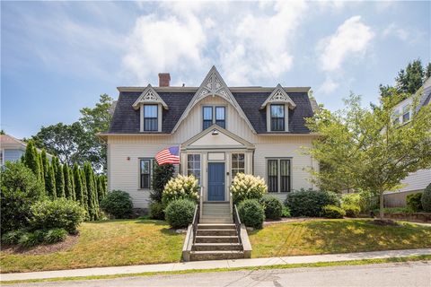 29 Champlin Street Newport RI 02840