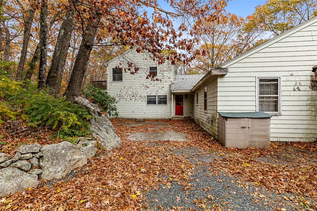 101 Cobble Hill Road