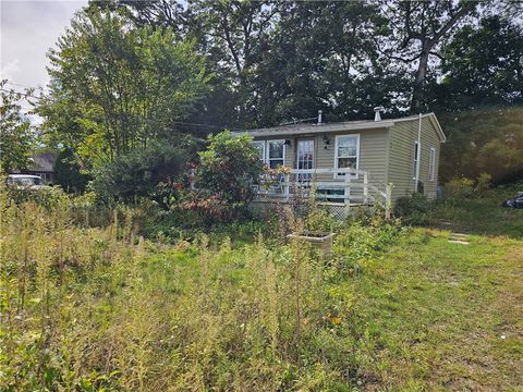 35 Steere Road Glocester RI 02814