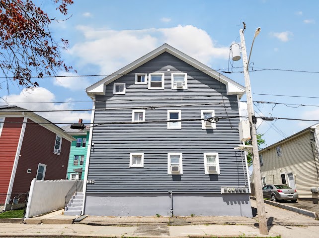 29 Mowry Street