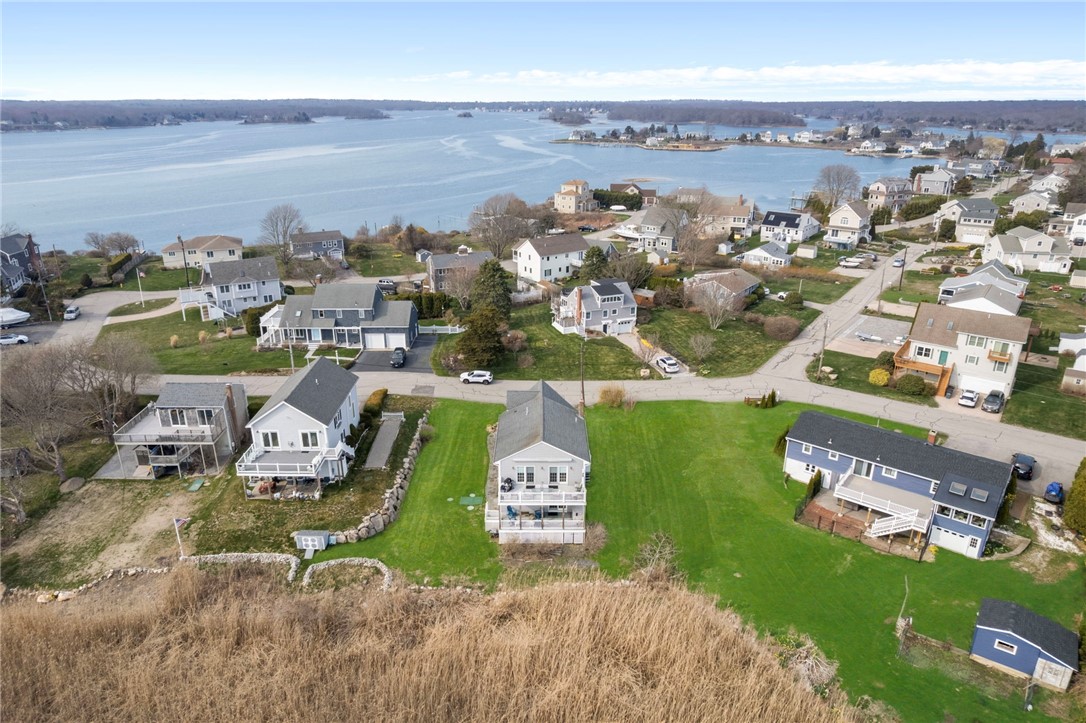 18 STARFISH Drive