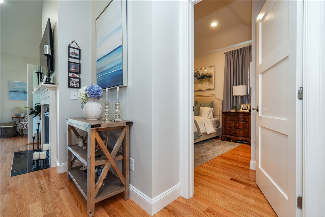 Coventry, Rhode Island 02816, United States, 3 Bedrooms Bedrooms, ,3 BathroomsBathrooms,Residential,Active,190858