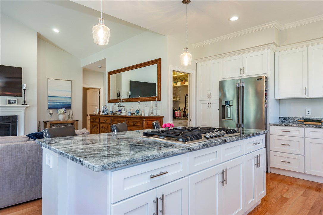 Coventry, Rhode Island 02816, United States, 3 Bedrooms Bedrooms, ,3 BathroomsBathrooms,Residential,Active,190858