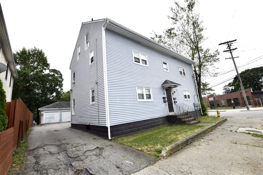 92 Jefferson Street