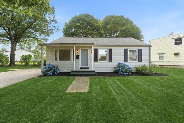28 PLAIN ST, RUMFORD, RI 02916 - Image a6c0d56eee99aef4ce38f5eeb3d13dba/764428202