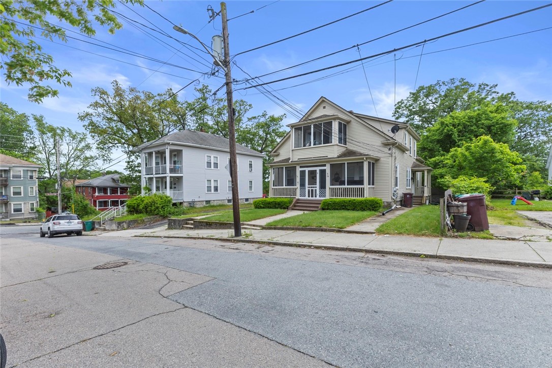 20 Cold Spring Place